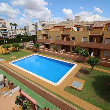 De Tres Terraza Privada Y Piscina Abierta Todo El Ano, Cabo Roig, Costa, Aq-128 Orihuela